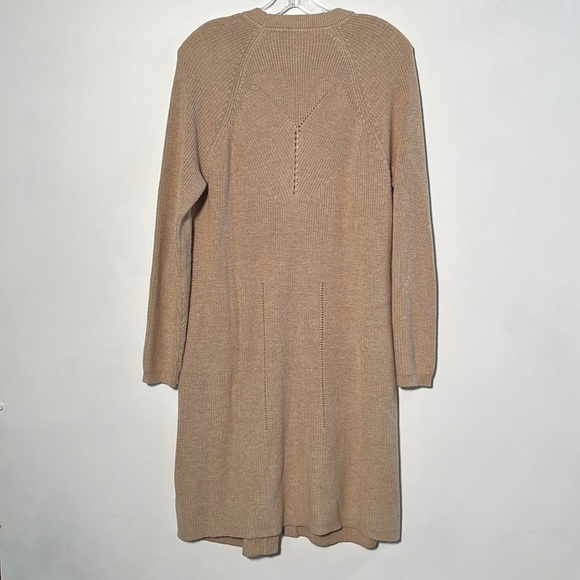 CABI Minimalist/Career Long Line V-Neck Long SLV Tan Cardigan Cotton Sweater M - Picture 3 of 16
